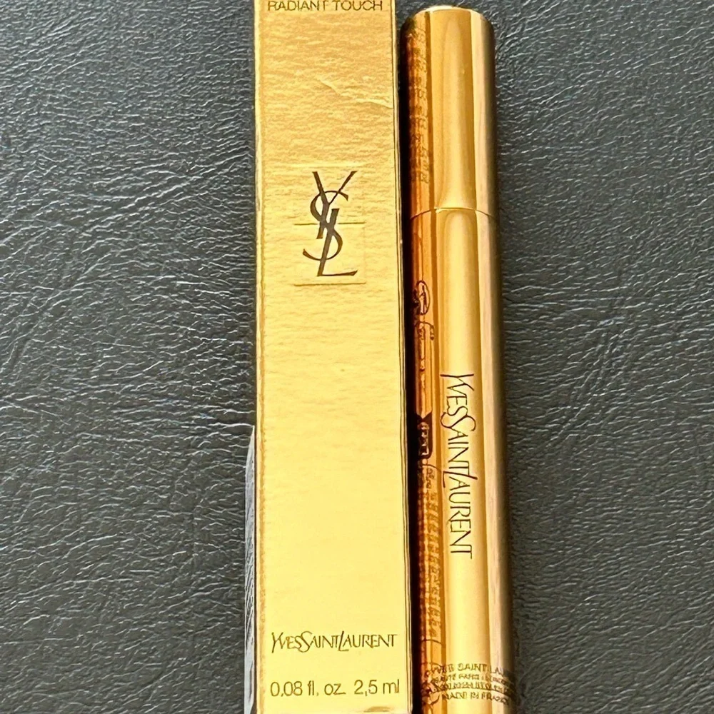 Yves Saint Laurent Touche Éclat High Cover Radiant Concealer #6.5  / BOX…